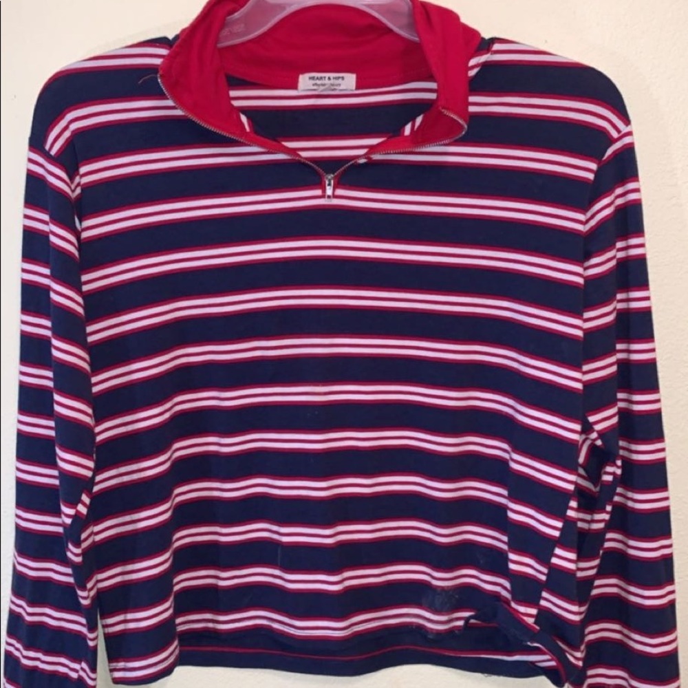 striped top with zipper